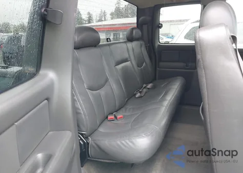 2003 Chevrolet Silverado 1500 Lt from USA, damaged, VIN 1GCEK19T53E268147